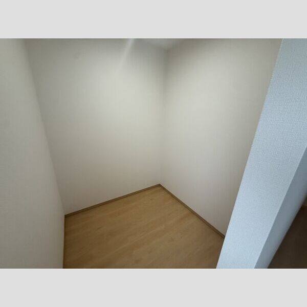MAISONETTE LAND 半田乙川源内林B 室内写真10