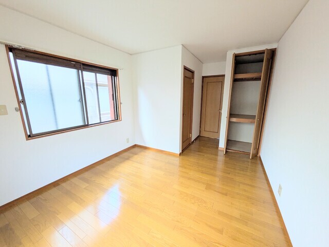 蛍池東町１丁目戸建 室内写真3