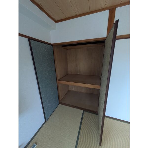 サニーハイツ西岡本 室内写真6