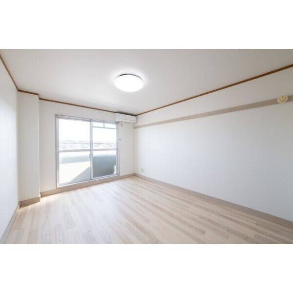 山王マンション　南棟 室内写真1