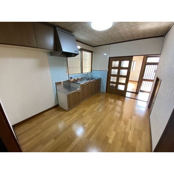 南本町6丁目戸建 室内写真2
