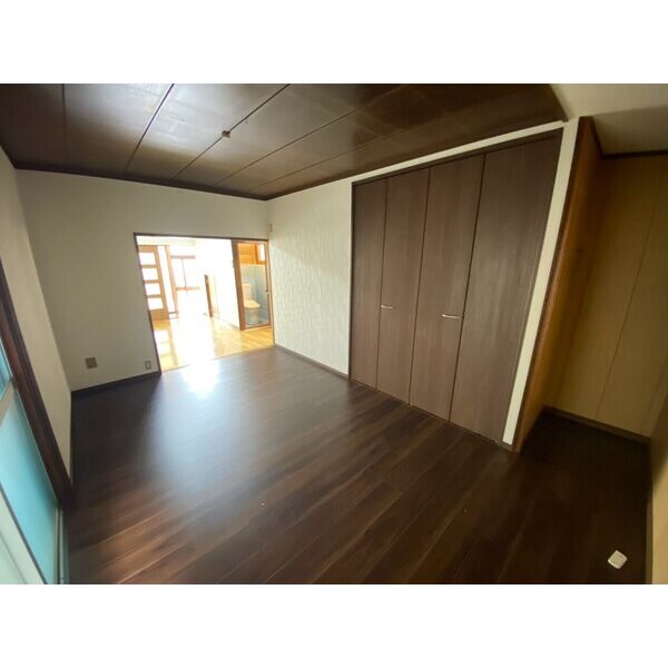 南本町6丁目戸建 室内写真3