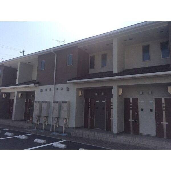 いづみB 建物画像