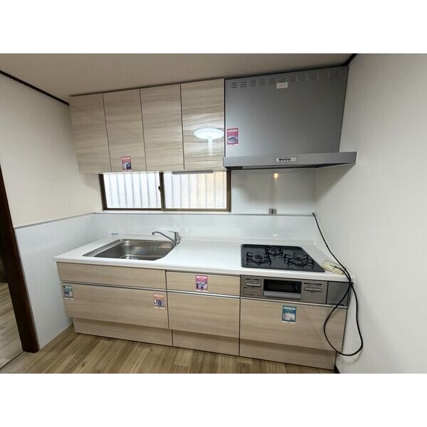 曽大根戸建 室内写真2