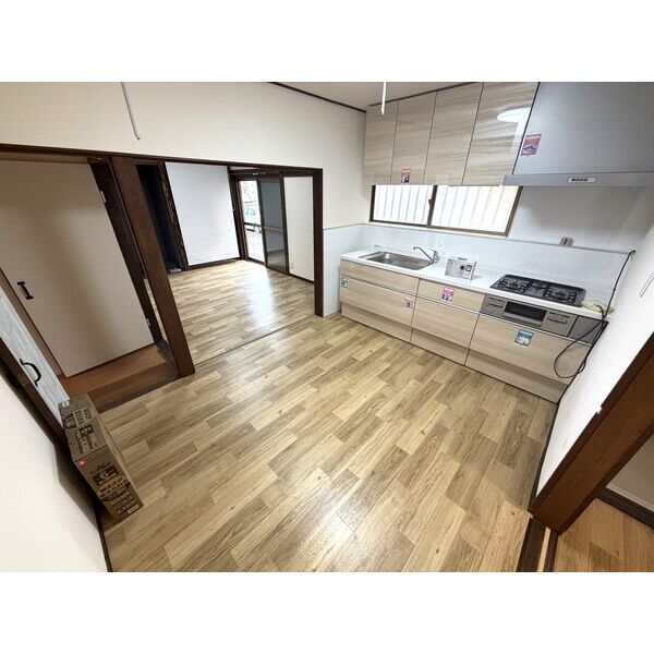 曽大根戸建 室内写真3