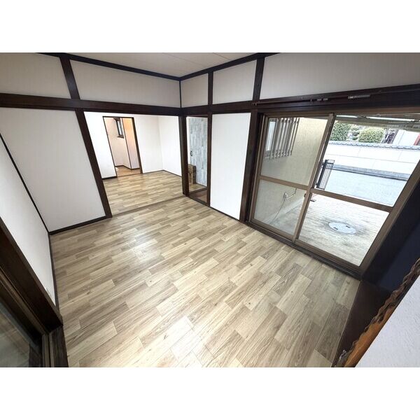 曽大根戸建 室内写真8