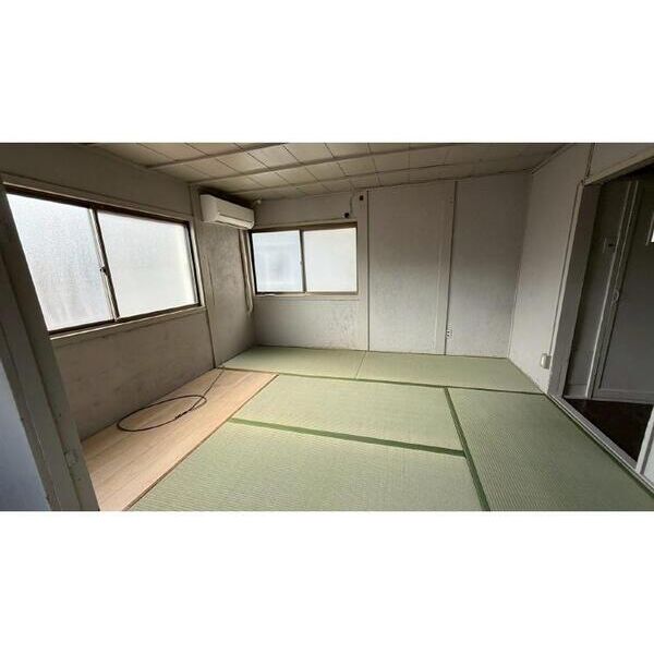 花山の風と陽だまりアパート 室内写真1