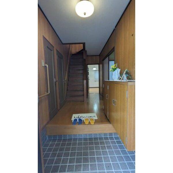 小鳥がうたう四季の庭 室内写真4