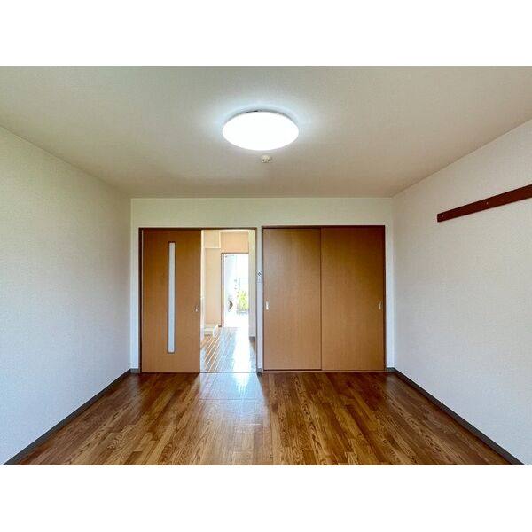 グリーンヒル矢高 室内写真2