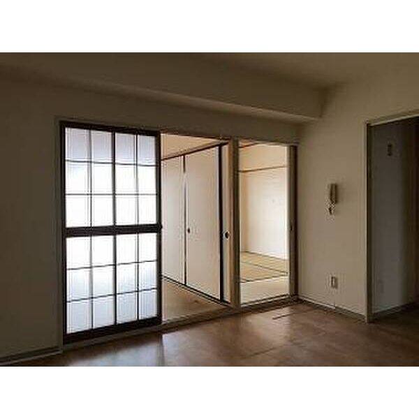 プレズ名古屋入場 室内写真2
