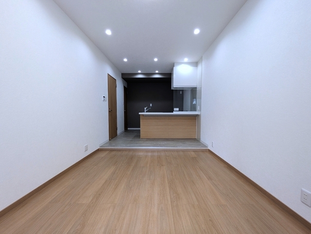 Ｗｈｉｔｅ ＶｉｌｌａⅡ 室内写真1