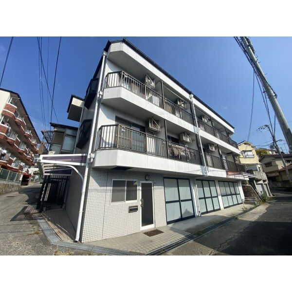 フォーシーズン 建物画像
