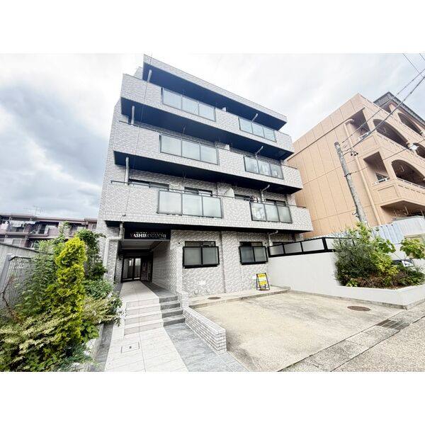 シーズンコート社口 建物画像