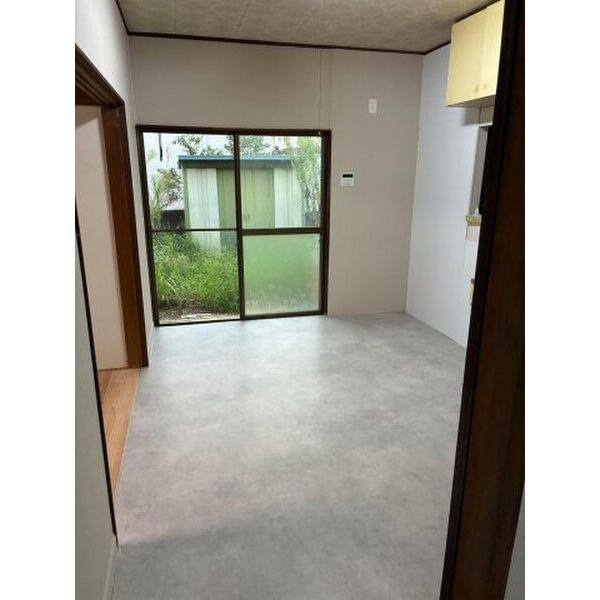 笠松ガレージ戸建 室内写真2