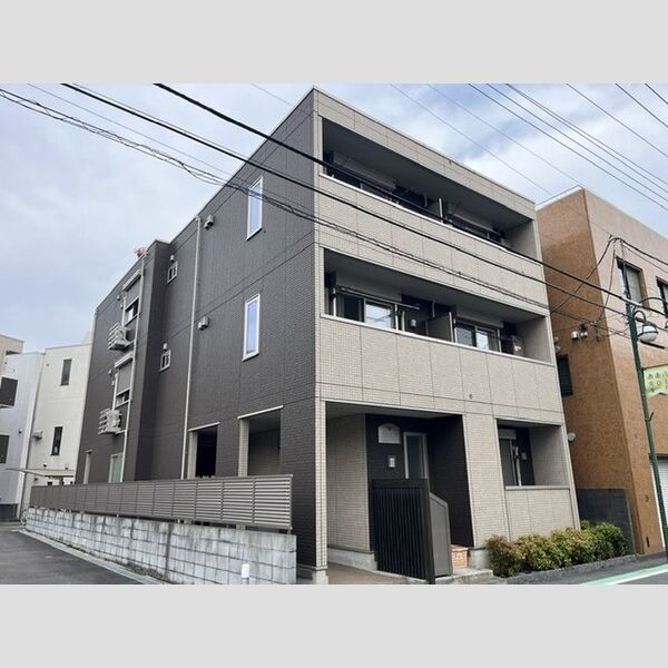 セジュール子安