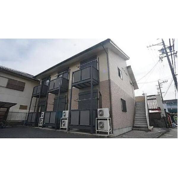 サン・プルミエ 建物画像