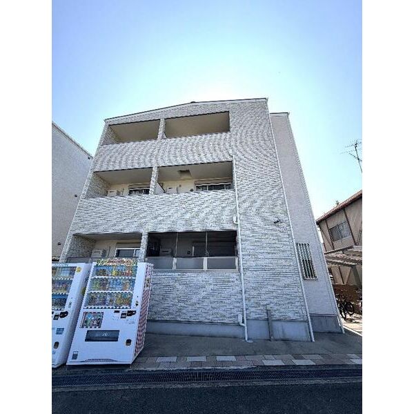 クリエオーレ東園田町Ⅰ(クリエオーレ ヒガシソ 建物画像