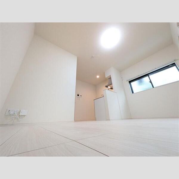 東部市場前K2レジデンス 室内写真1