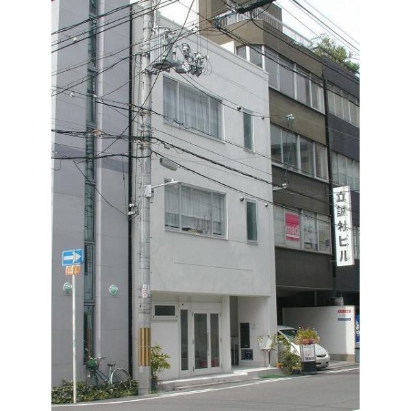 エムズコート 建物画像