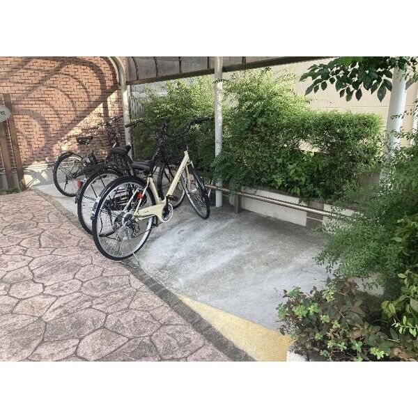 アルカディア楠根 室内写真1
