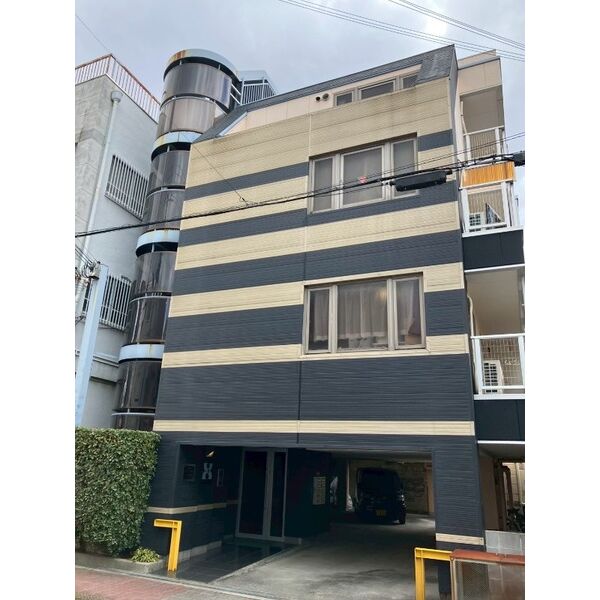 デザイナーズ8マンション 室内写真1