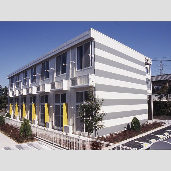 レオパレスアイビー 建物画像
