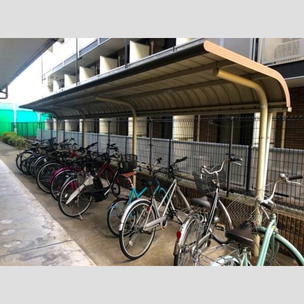 レオパレスフルリール 室内写真3