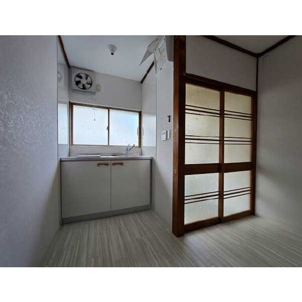 大東市寺川4丁目テラスハウス 室内写真3