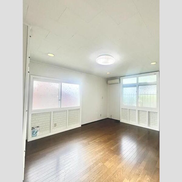 大洞柏台5丁目戸建 室内写真5