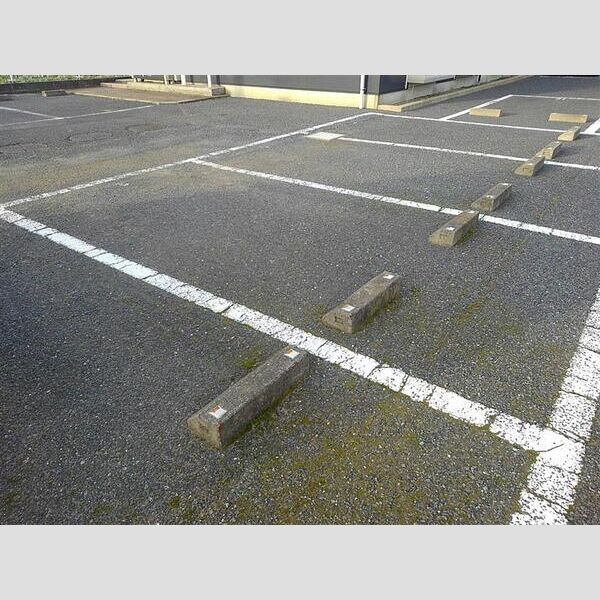 レオパレスグリーンハイツ 長塚 室内写真3