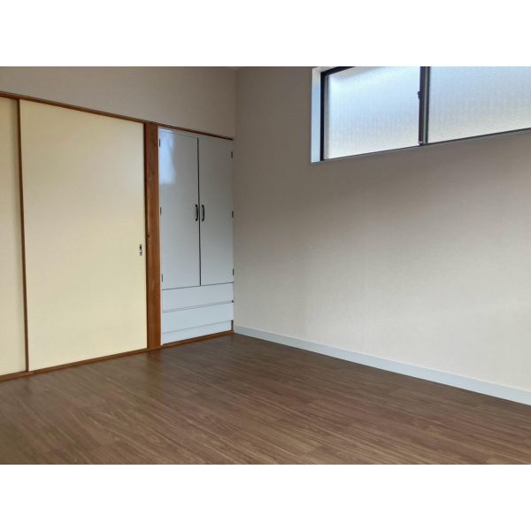 愛野戸建て 室内写真3