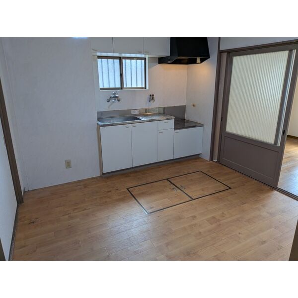生野西2丁目戸建 室内写真1