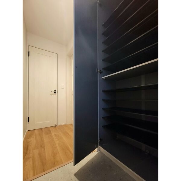 Louis Apartment 豊中蛍池 ウエスト 室内写真3