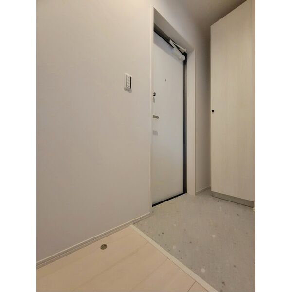 Louis Apartment 豊中蛍池 イースト 室内写真2