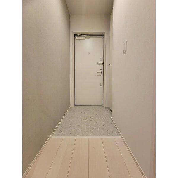 Louis Apartment 豊中蛍池 イースト 室内写真3