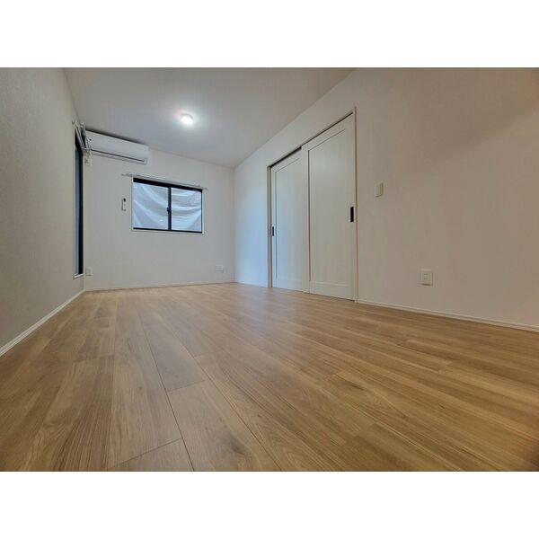 Louis Apartment 豊中蛍池 イースト 室内写真13
