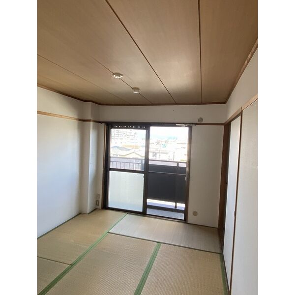 ロータリービルド南花田 室内写真5