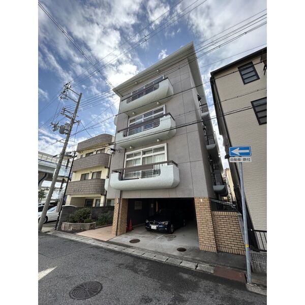 マンション冨士