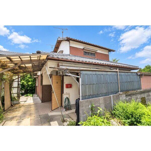 豊原町DIY可能戸建て