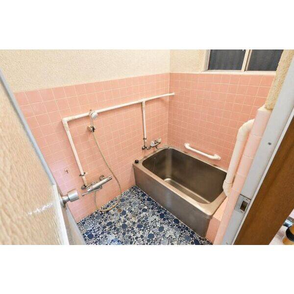 豊原町DIY可能戸建て 室内写真3