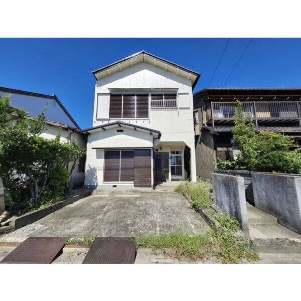 稲沢市田代二丁目戸建