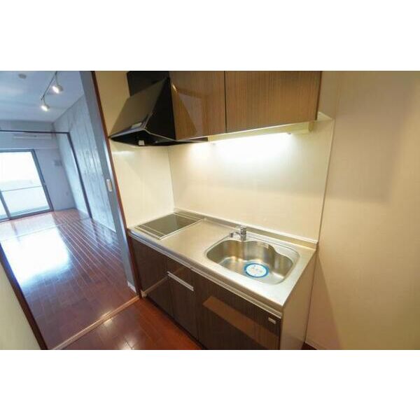 URBAN FLATS江坂 室内写真2