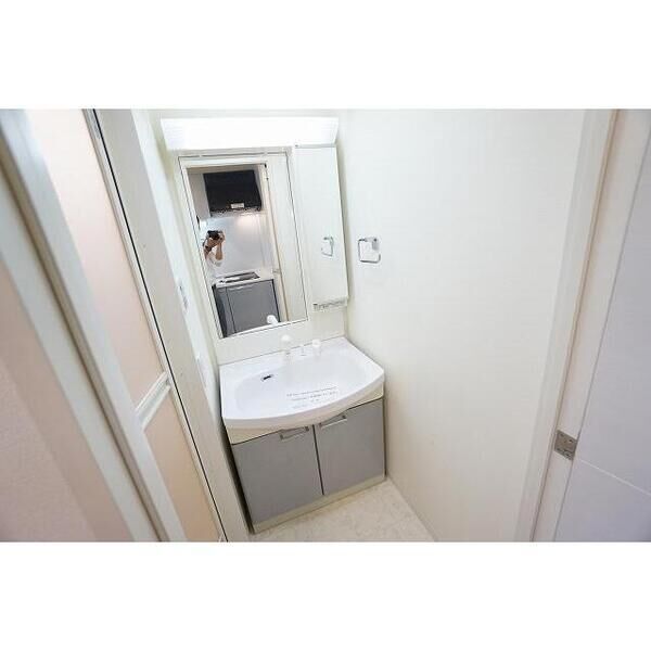 クラウンハイム北心斎橋フラワーコート 室内写真7