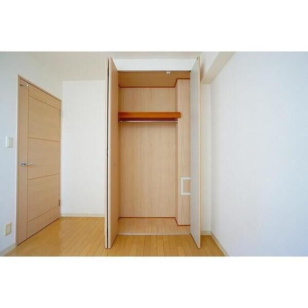 アーデンタワー新町 室内写真7