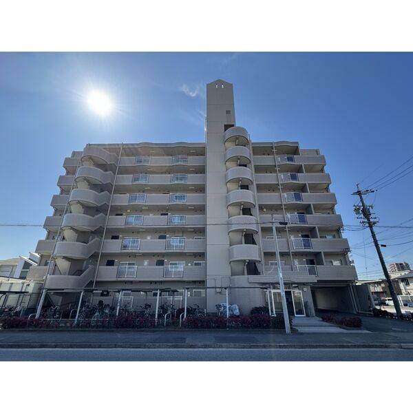 アーバンヒルズ 建物画像