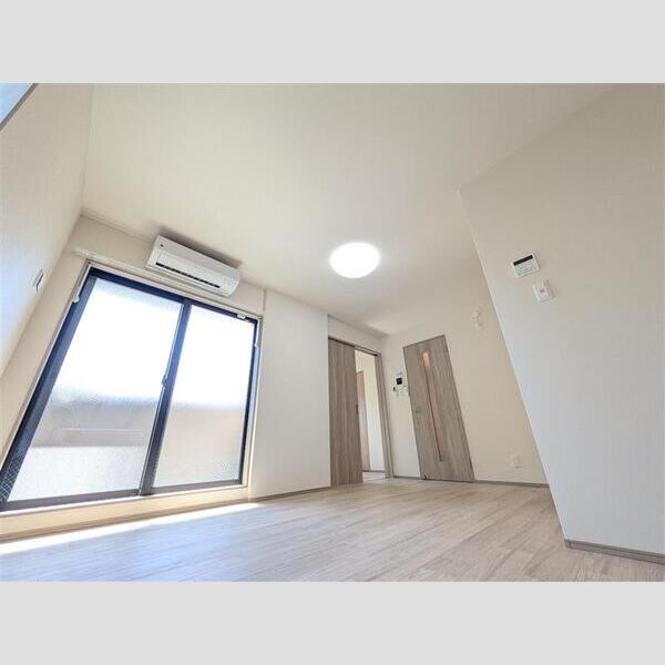 ハーモニーテラス西院四条畑町 室内写真1