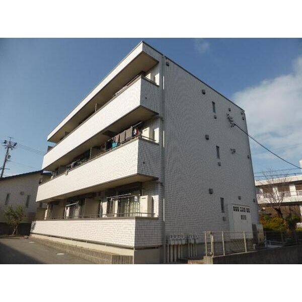 ラシーネグラン