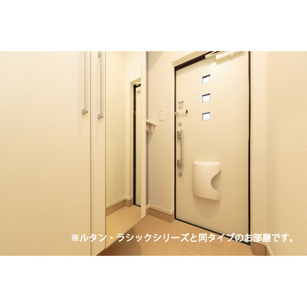 フィウッジセレーノ 室内写真4