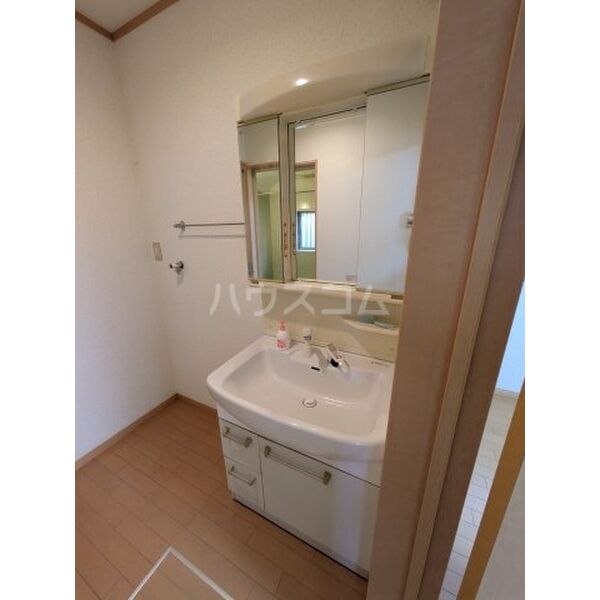 西瑞江3丁目戸建 室内写真6