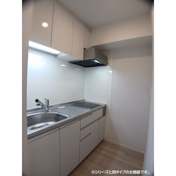 EAST HILL G 室内写真2